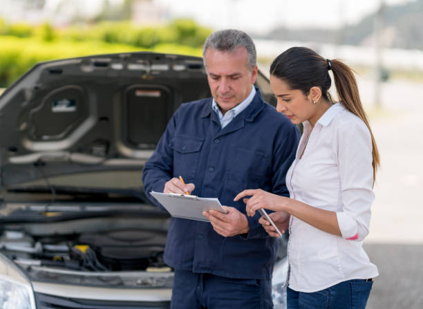 Low-cost car insurance agents in Lyons, IL